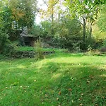 Joli Avec Jardin Et Carrière