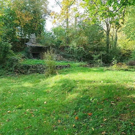 Joli Avec Jardin Et Carriere