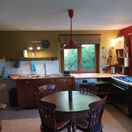 Apartment Joli Avec Jardin Et Carriere *