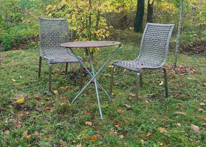 Joli Avec Jardin Et Carriere